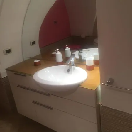 Tramura Con Vasca Idromassaggio Guest house Trapani